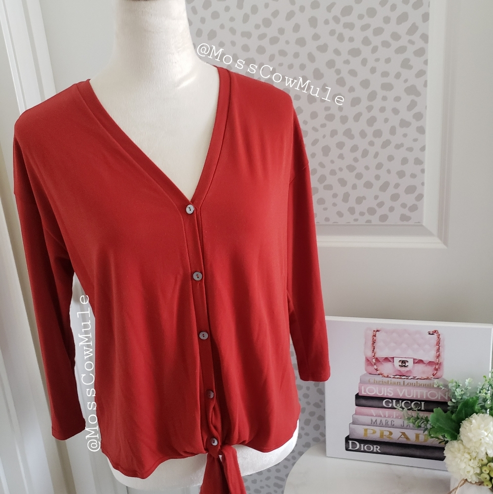 Green Envelope Red Front Tie Button Down Top